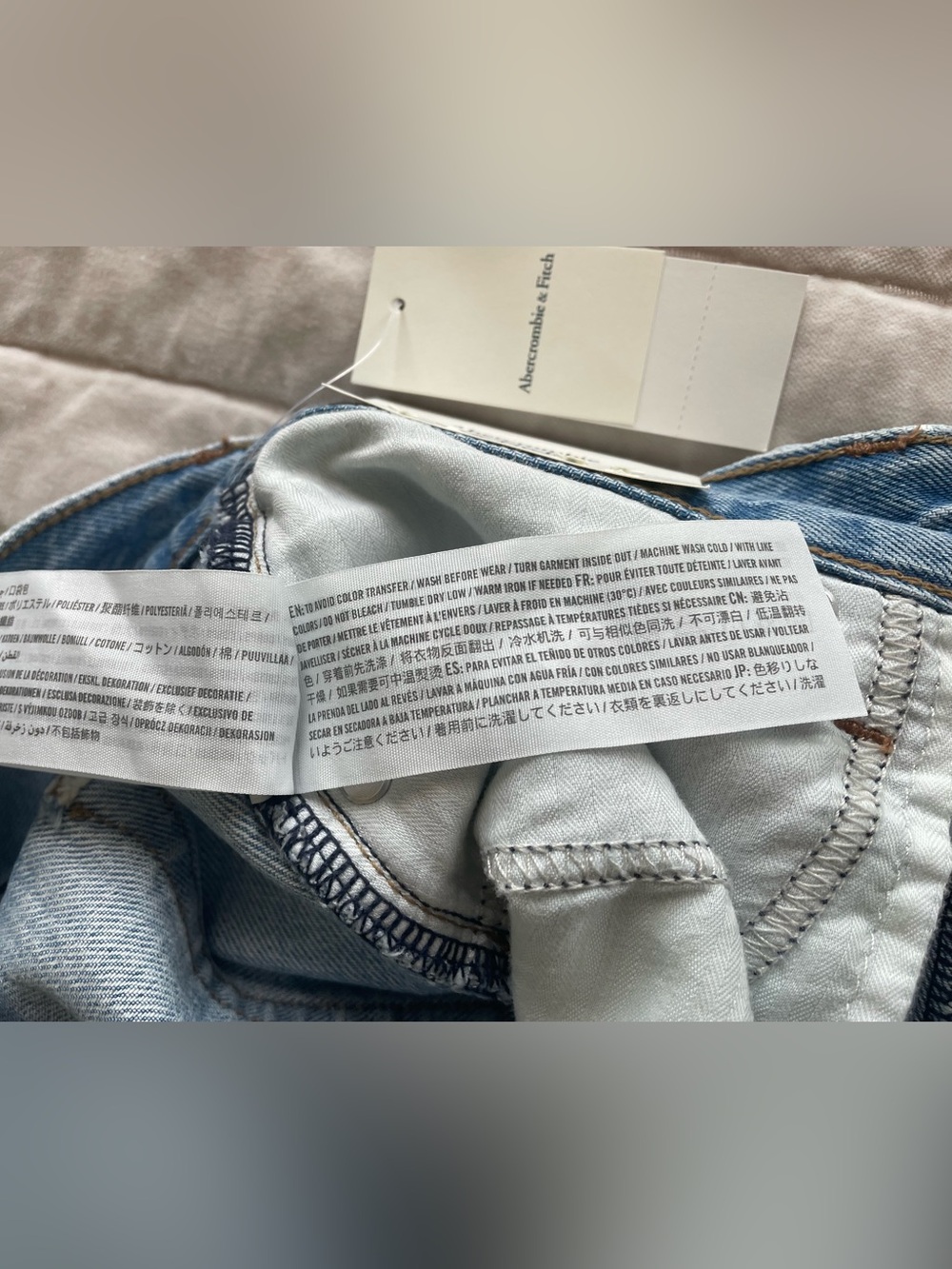 Abercrombie & Fitch High Rise Loose Denim Shorts - Picture 8 of 16